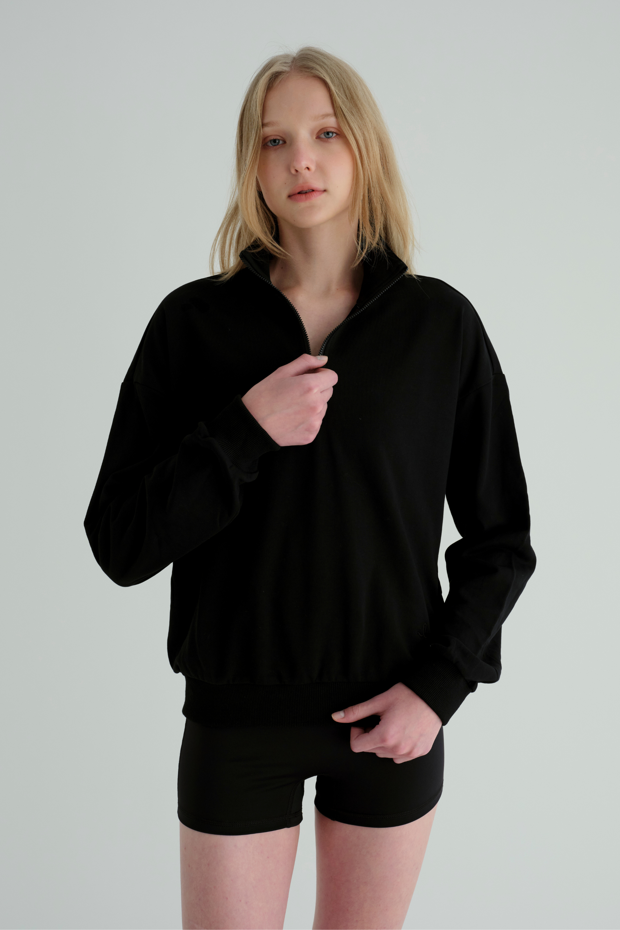 Everyday | Zip Crop Sweatshirt