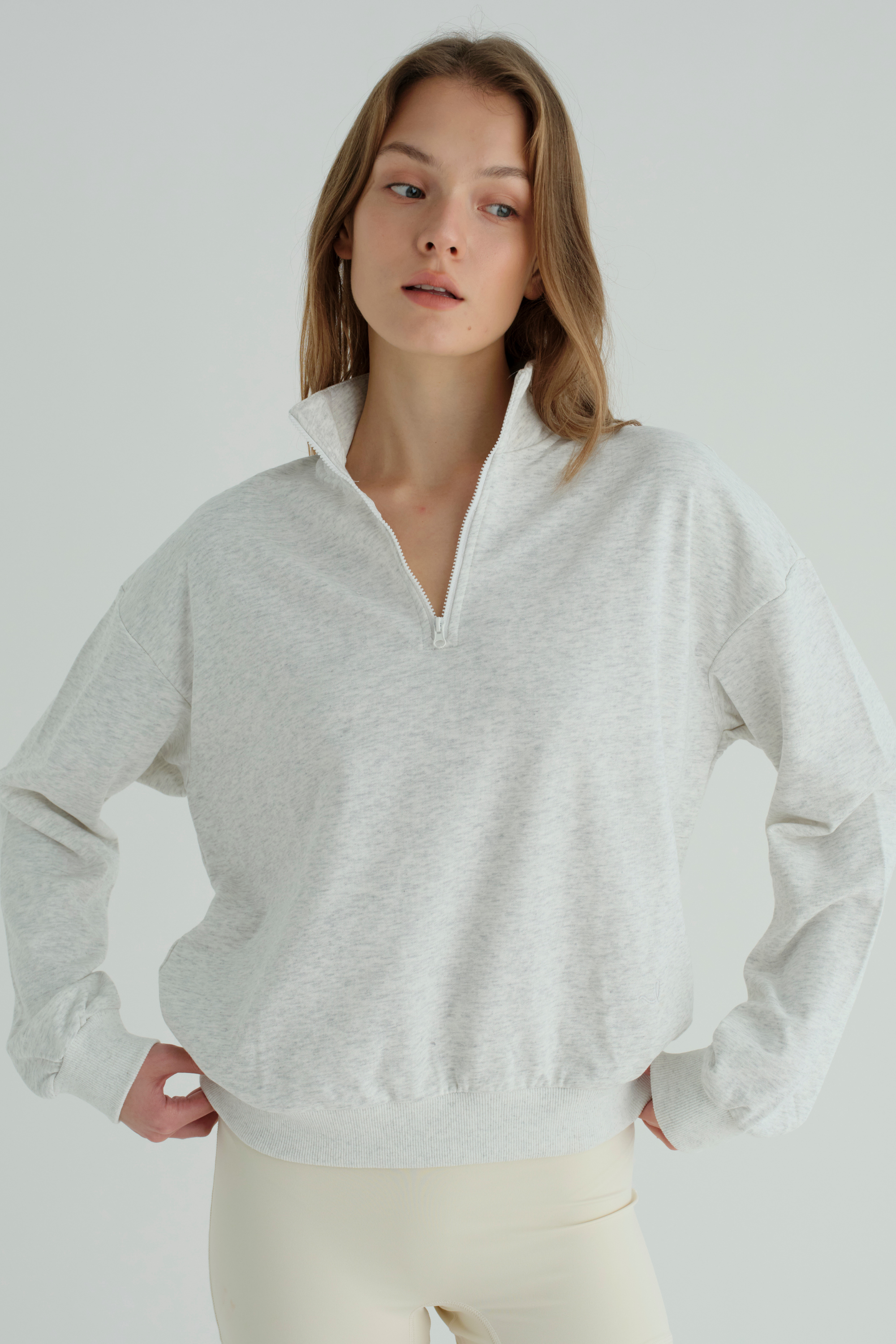 Everyday | Zip Crop Sweatshirt